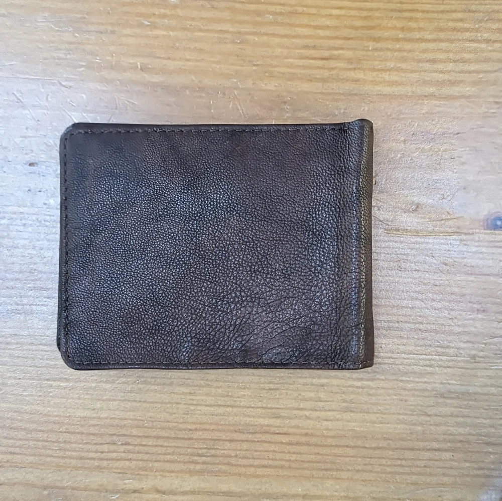 Basic Editions Leather Wallet NIB